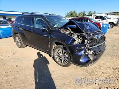 Czwarte zdjęcie samochodu z boku: 2020 TOYOTA HIGHLANDER HYBRID PLATINUM VIN:5TDEBRCH0LS007554 - miniatura
