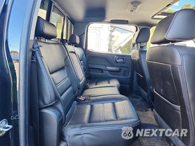 Zdjęcie 10 z 12 samochodu: 2019 GMC SIERRA K3500 DENALI VIN:1GT42WEYXKF105089 - miniatura