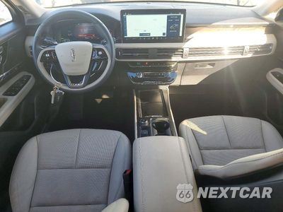 Zdjęcie 8 z 13 samochodu: 2025 LINCOLN CORSAIR GRAND TOURING VIN:5LMTJ5DZ8SUL09252 - miniatura