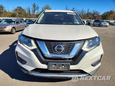 Piąte zdjęcie samochodu w środku: 2019 NISSAN ROGUE SV VIN:JN8AT2MV2KW376216 - miniatura