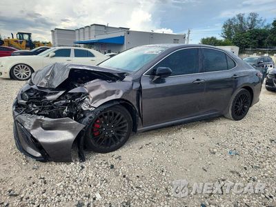 2021 TOYOTA CAMRY SE 4T1G11AK5MU587226 - główne zdjęcie licytacji z USA - miniatura