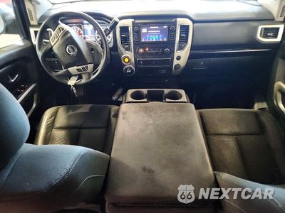 Zdjęcie 8 z 12 samochodu: 2019 NISSAN TITAN SV VIN:1N6AA1EJ4KN527695 - miniatura