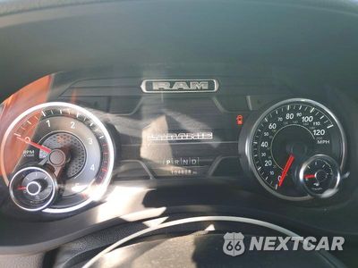 Zdjęcie 9 z 13 samochodu: 2020 RAM 2500 LARAMIE VIN:3C6UR5FL4LG110790 - miniatura