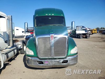 Piąte zdjęcie samochodu w środku: 2019 KENWORTH T680 SEMI TRUCK VIN:1XKYDP9X8KJ226305 - miniatura