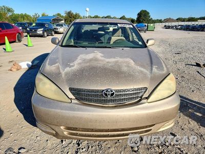Piąte zdjęcie samochodu w środku: 2003 TOYOTA CAMRY LE VIN:4T1BE32K43U136585 - miniatura
