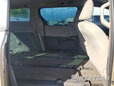 Zdjęcie 11 z 14 samochodu: 2011 TOYOTA SIENNA BASE 7-PASSENGER VIN:5TDKA3DC0BS009180 - miniatura