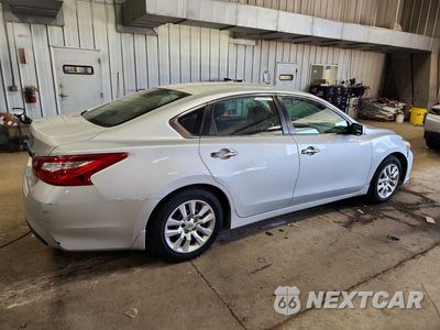 Trzecie zdjęcie samochodu z tyłu: 2016 NISSAN ALTIMA 2.5 S VIN:1N4AL3AP9GC280573 - miniatura