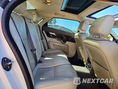 Zdjęcie 10 z 12 samochodu: 2012 JAGUAR XJL VIN:SAJWA2GBXCLV28627 - miniatura