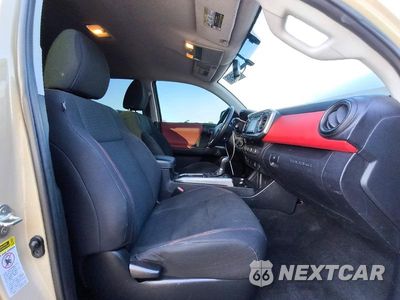 Zdjęcie 13 z 13 samochodu: 2017 TOYOTA TACOMA SR5 V6 VIN:5TFCZ5AN0HX086231 - miniatura