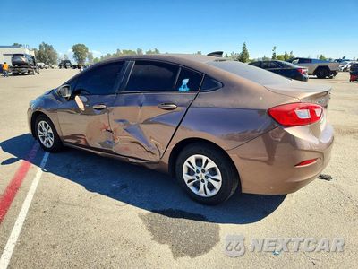 Drugie zdjęcie samochodu z przodu: 2019 CHEVROLET CRUZE LS VIN:1G1BC5SM1K7128005 - miniatura