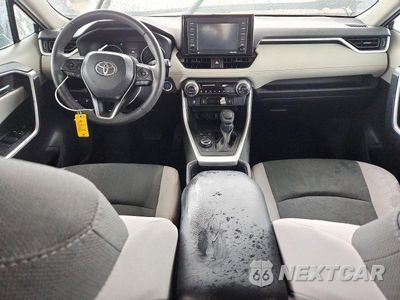 Zdjęcie 8 z 13 samochodu: 2021 TOYOTA RAV4 XLE VIN:4T3RWRFV5MU048480 - miniatura