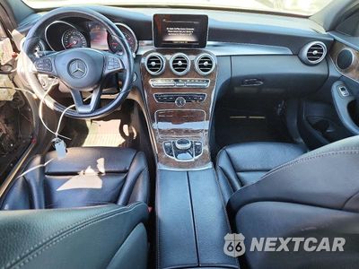 Zdjęcie 8 z 13 samochodu: 2018 MERCEDES-BENZ C 300 VIN:55SWF4JB2JU240670 - miniatura
