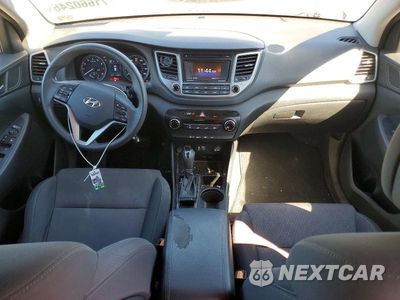Zdjęcie 8 z 13 samochodu: 2017 HYUNDAI TUCSON ECO VIN:KM8J3CA21HU435929 - miniatura