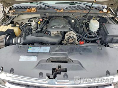 Zdjęcie 12 z 13 samochodu: 2005 CHEVROLET TAHOE K1500 VIN:1GNEK13T45J243217 - miniatura