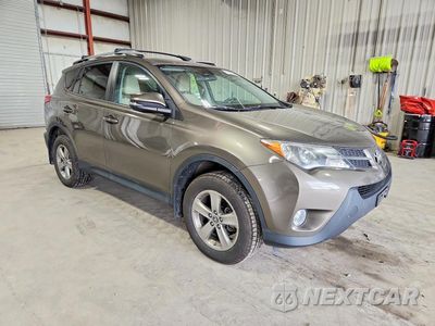 Czwarte zdjęcie samochodu z boku: 2015 TOYOTA RAV4 XLE VIN:2T3RFREV1FW238054 - miniatura