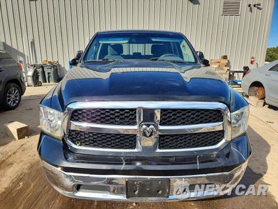 Piąte zdjęcie samochodu w środku: 2017 RAM 1500 SLT VIN:1C6RR7TM9HS625251 - miniatura