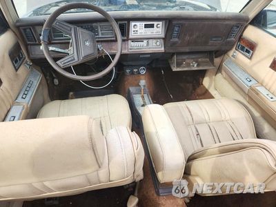 Zdjęcie 8 z 11 samochodu: 1984 DODGE 600 VIN:1B3BV55G2EG116667 - miniatura