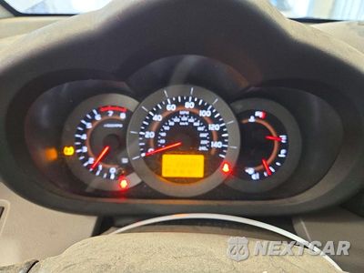 Zdjęcie 9 z 13 samochodu: 2010 TOYOTA RAV4 BASE VIN:JTMZK4DVXAD004713 - miniatura