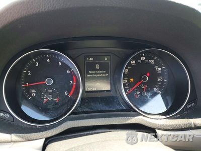 Zdjęcie 9 z 12 samochodu: 2019 VOLKSWAGEN PASSAT WOLFSBURG VIN:1VWLA7A37KC005707 - miniatura