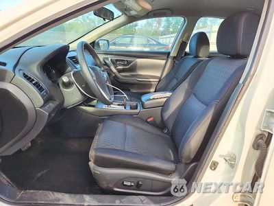 Zdjęcie 7 z 12 samochodu: 2016 NISSAN ALTIMA 2.5 S VIN:1N4AL3AP8GN355932 - miniatura