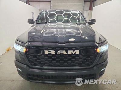 Piąte zdjęcie samochodu w środku: 2026 RAM 1500 BIG HORN/LONE STAR VIN:1C6SRFFP0TN318270 - miniatura