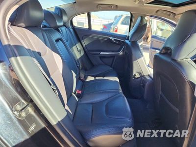 Zdjęcie 10 z 12 samochodu: 2012 VOLVO S60 T6 VIN:YV1902FH8C2140400 - miniatura