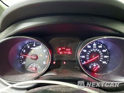 Zdjęcie 9 z 14 samochodu: 2016 KIA SEDONA L VIN:KNDMA5C16G6117248 - miniatura