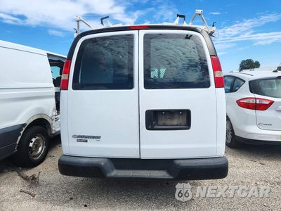 Zdjęcie 6 z 13 samochodu: 2013 CHEVROLET EXPRESS G1500 VIN:1GCSGAFXXD1116966 - miniatura