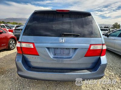 Zdjęcie 6 z 13 samochodu: 2005 HONDA ODYSSEY EXL VIN:5FNRL38745B092918 - miniatura