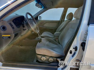 Zdjęcie 7 z 12 samochodu: 2005 HYUNDAI SONATA GL VIN:KMHWF25H85A164905 - miniatura