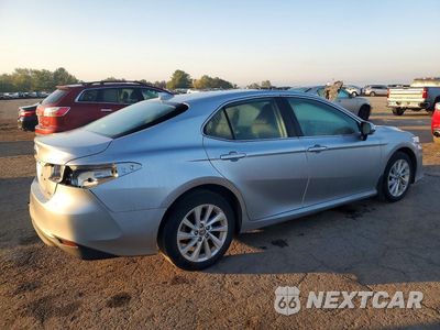 Trzecie zdjęcie samochodu z tyłu: 2023 TOYOTA CAMRY LE VIN:4T1C11AKXPU832931 - miniatura