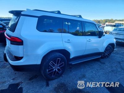 Trzecie zdjęcie samochodu z tyłu: 2025 LEXUS GX 550 PREMIUM+ VIN:JTJTBCDX0S5038458 - miniatura