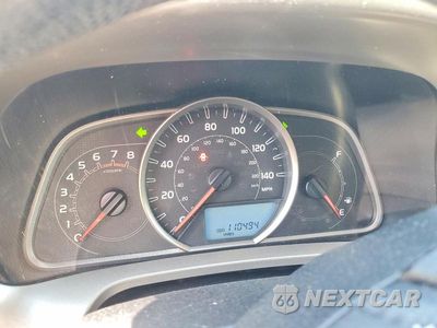 Zdjęcie 9 z 13 samochodu: 2015 TOYOTA RAV4 XLE VIN:JTMWFREV0FD076739 - miniatura