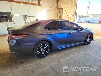 Trzecie zdjęcie samochodu z tyłu: 2019 TOYOTA CAMRY SE VIN:4T1B11HK6KU247001 - miniatura