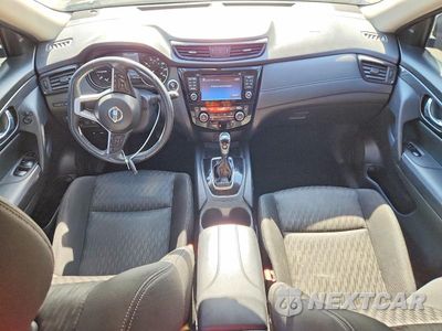 Zdjęcie 8 z 13 samochodu: 2017 NISSAN ROGUE SV VIN:KNMAT2MV7HP542230 - miniatura
