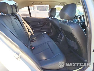 Zdjęcie 10 z 12 samochodu: 2015 BMW 328 I SULEV VIN:WBA3C1C51FP851268 - miniatura