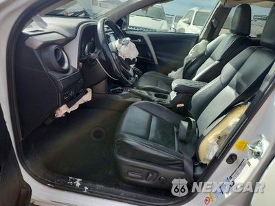 Zdjęcie 7 z 12 samochodu: 2016 TOYOTA RAV4 LIMITED VIN:2T3DFREV1GW519878 - miniatura