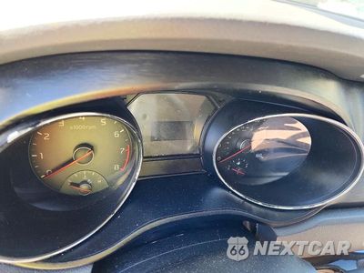 Zdjęcie 9 z 13 samochodu: 2016 KIA SEDONA LX VIN:KNDMB5C14G6146096 - miniatura