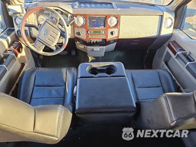 Zdjęcie 8 z 12 samochodu: 2008 FORD F250 SUPER DUTY VIN:1FTSW21R68EB32288 - miniatura