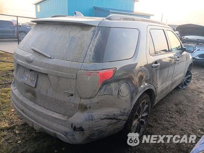 Trzecie zdjęcie samochodu z tyłu: 2017 FORD EXPLORER XLT VIN:1FM5K8D8XHGE17753 - miniatura