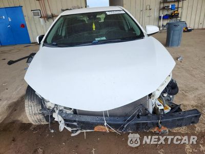 Piąte zdjęcie samochodu w środku: 2018 TOYOTA COROLLA LE VIN:5YFBURHEXJP809353 - miniatura