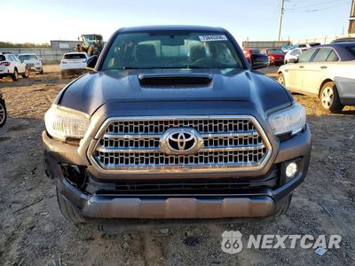Piąte zdjęcie samochodu w środku: 2017 TOYOTA TACOMA TRD SPORT VIN:5TFCZ5AN4HX100910 - miniatura