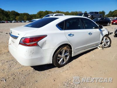 Trzecie zdjęcie samochodu z tyłu: 2015 NISSAN ALTIMA 2.5 SL VIN:1N4AL3AP1FN887506 - miniatura