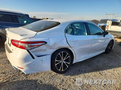 Trzecie zdjęcie samochodu z tyłu: 2019 TOYOTA CAMRY SE VIN:4T1B11HK6KU750446 - miniatura