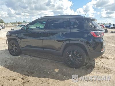Drugie zdjęcie samochodu z przodu: 2025 JEEP COMPASS LATITUDE VIN:3C4NJDBN2ST586922 - miniatura
