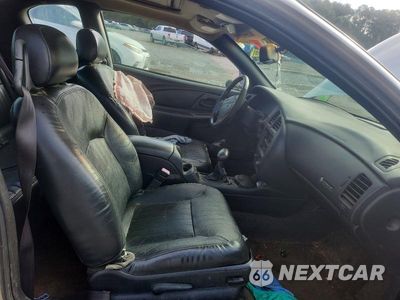 Zdjęcie 7 z 11 samochodu: 2001 CHEVROLET MONTE CARLO SS VIN:2G1WX15K919192315 - miniatura