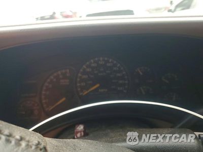 Zdjęcie 9 z 12 samochodu: 2001 CHEVROLET SILVERADO K2500 HEAVY DUTY VIN:1GCHK29U91E257600 - miniatura
