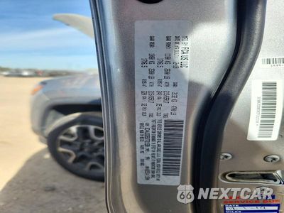 Zdjęcie 12 z 12 samochodu: 2019 JEEP COMPASS TRAILHAWK VIN:3C4NJDDB5KT721538 - miniatura