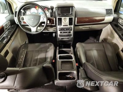 Zdjęcie 8 z 13 samochodu: 2010 CHRYSLER TOWN & COUNTRY TOURING PLUS VIN:2A4RR8D10AR321312 - miniatura