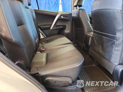 Zdjęcie 11 z 13 samochodu: 2016 TOYOTA RAV4 LIMITED VIN:JTMDFREVXGJ099259 - miniatura